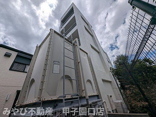 兵庫県西宮市浜甲子園２丁目 築55年5ヶ月 4階建