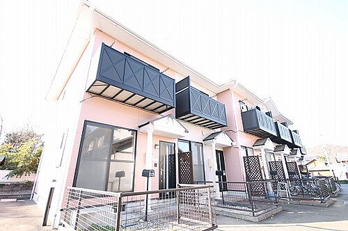 岐阜県各務原市那加野畑町１丁目 テラスハウス