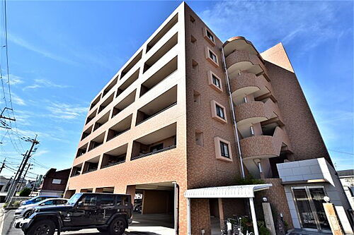 大阪府藤井寺市小山１丁目 築20年 6階建