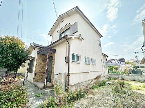 大阪府羽曳野市南恵我之荘８丁目 賃貸一戸建て