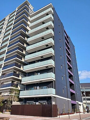 ココ　クレメント　１