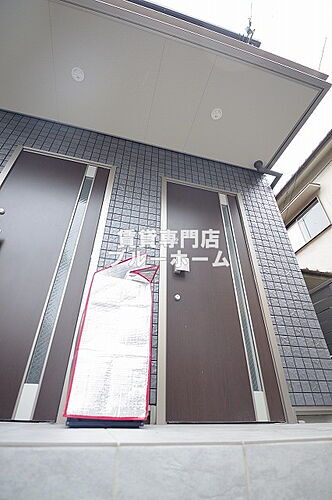 大阪府堺市堺区中之町東２丁 築3年2ヶ月 2階建