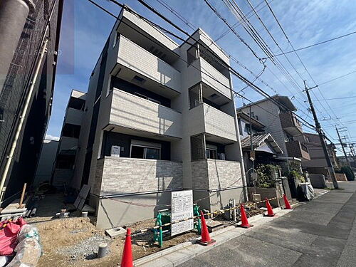 大阪府東大阪市長田西２丁目 3階建 築1年1ヶ月