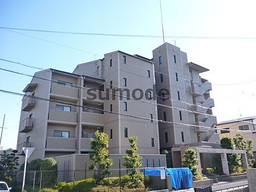大阪府茨木市郡５丁目 築26年9ヶ月 6階建