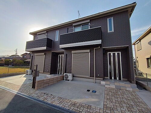 兵庫県加古川市尾上町口里 2階建 築5年11ヶ月