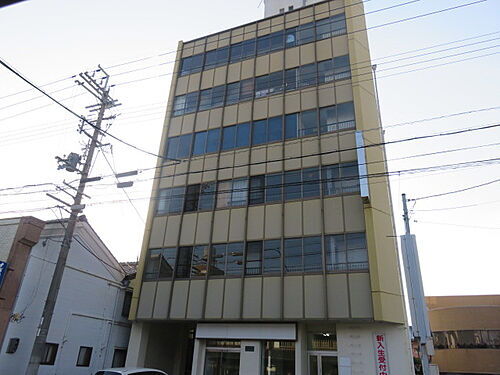 滋賀県長浜市高田町 賃貸マンション