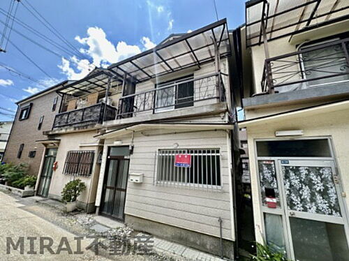 大阪府羽曳野市高鷲９丁目 賃貸一戸建て