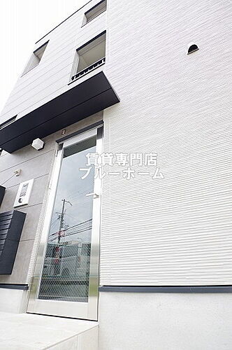 大阪府大阪市住吉区遠里小野６丁目 3階建 