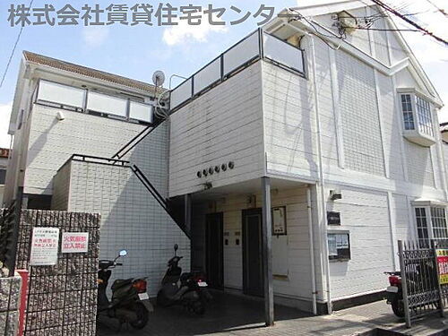 和歌山県和歌山市六十谷 賃貸アパート