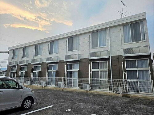 レオパレスフォンターナ