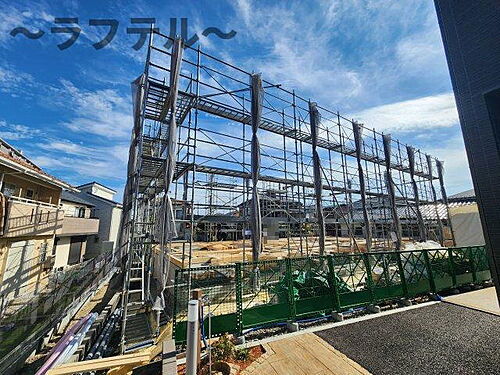 埼玉県狭山市祇園 3階建 