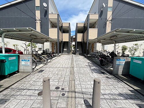 大阪府堺市西区鶴田町 賃貸アパート