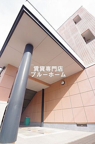 大阪府堺市北区北花田町２丁 築24年11ヶ月 3階建