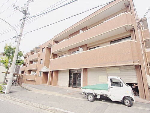 広島県安芸郡府中町鹿籠２丁目 3階建 築23年2ヶ月