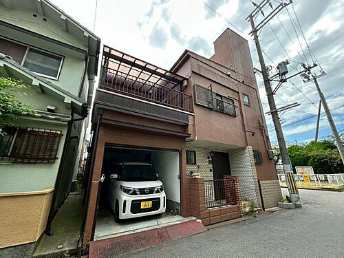 大阪府高石市千代田４丁目 3階建 築52年1ヶ月