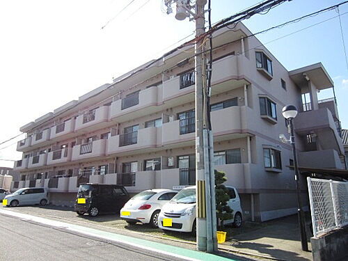 大阪府岸和田市三田町 3階建 築32年8ヶ月