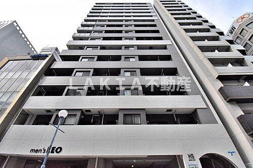 大阪府大阪市北区西天満５丁目 築8年10ヶ月 15階建