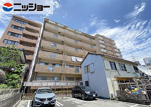 ラコンテ平安 6階建
