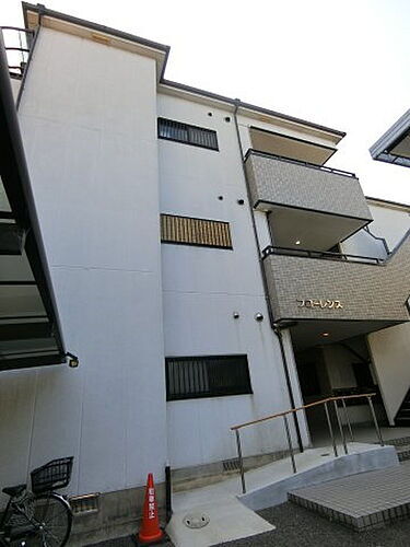 大阪府岸和田市小松里町 賃貸マンション