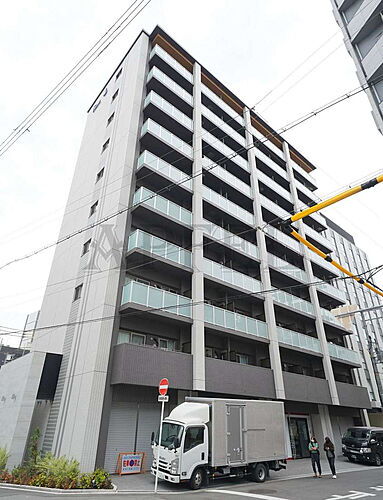Ｇｉｏｉａ　Ｎａｍｂａ 10階建