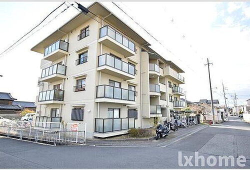 大阪府茨木市耳原３丁目 賃貸マンション