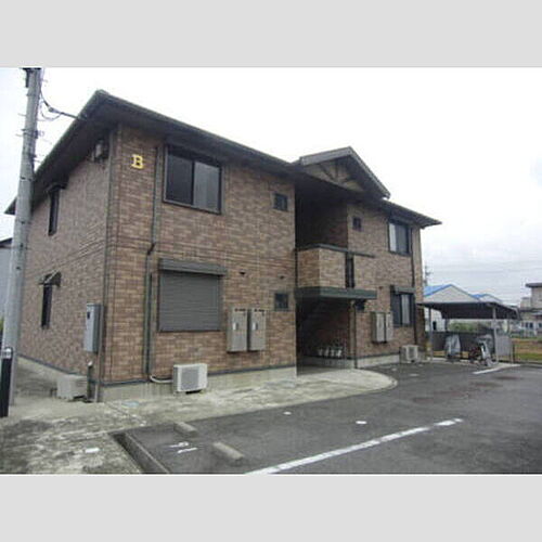 三重県四日市市楠町小倉 賃貸アパート