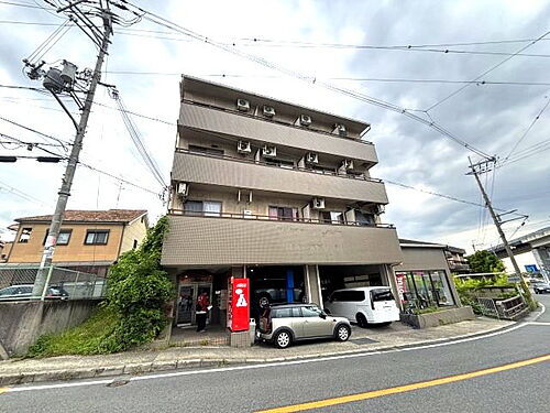 エムグレースヒルズ