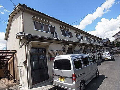 奈良県香芝市下田西２丁目 2階建 築38年8ヶ月