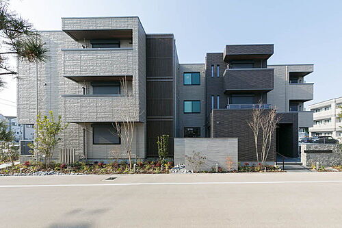 大阪府吹田市岸部北３丁目 築1年未満 3階建