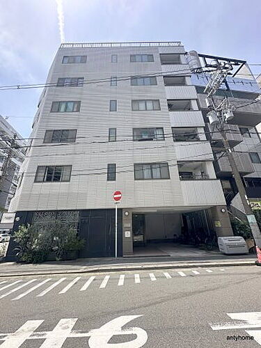 大阪府大阪市西区北堀江２丁目 6階建