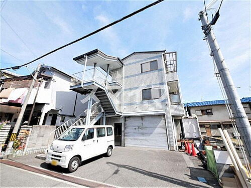 大阪府豊中市北条町３丁目 3階建