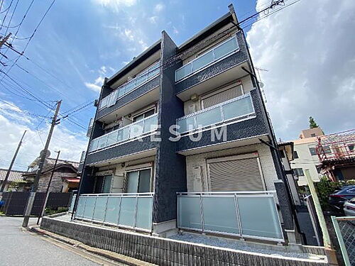 千葉県千葉市中央区長洲２丁目 3階建 築8年7ヶ月