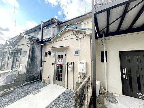 大阪府羽曳野市高鷲３丁目 テラスハウス