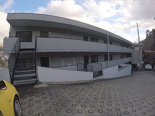 兵庫県宝塚市長寿ガ丘 賃貸マンション