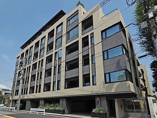 東京都渋谷区代々木３丁目 地上7階地下1階建 築4年9ヶ月