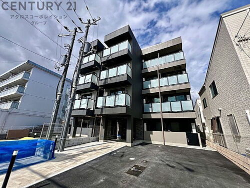 兵庫県尼崎市上ノ島町１丁目 築1年11ヶ月 4階建