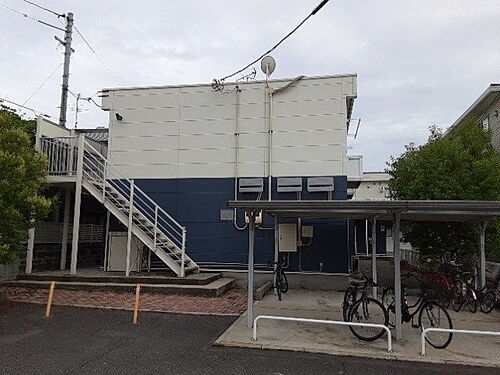 岡山県倉敷市玉島阿賀崎１丁目 2階建
