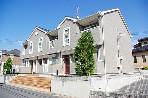 京都府木津川市州見台１丁目 2階建