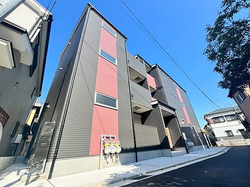 大阪府高石市羽衣１丁目 3階建 