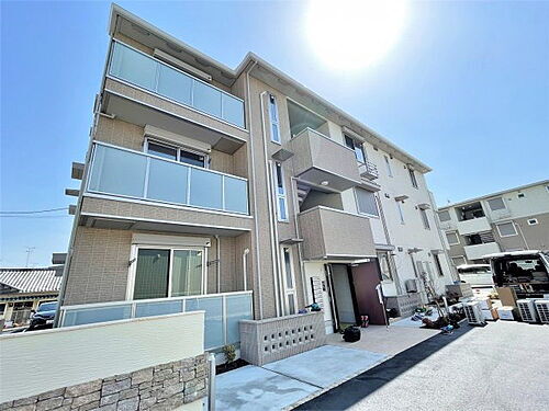 大阪府藤井寺市小山５丁目 築3年11ヶ月 3階建