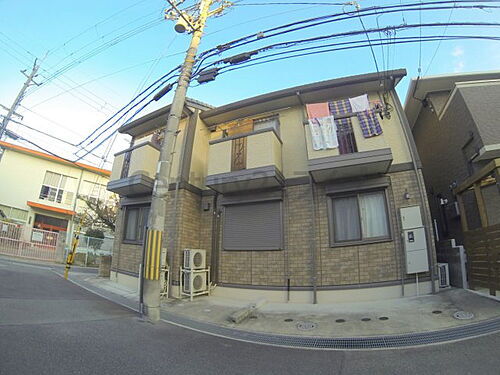 兵庫県川西市小花１丁目 賃貸アパート