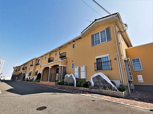 大阪府堺市東区高松 築12年3ヶ月 2階建