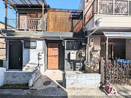 大阪府松原市東新町３丁目 テラスハウス