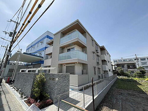 大阪府大阪市生野区巽南４丁目 3階建 築1年9ヶ月