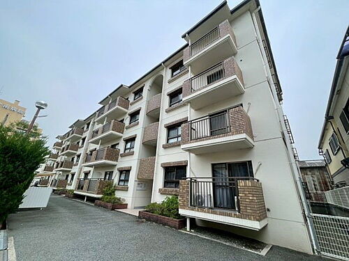 大阪府柏原市国分市場２丁目 賃貸アパート