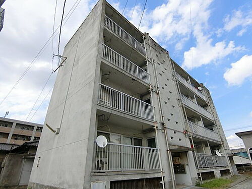 福岡県飯塚市菰田西３丁目 賃貸アパート