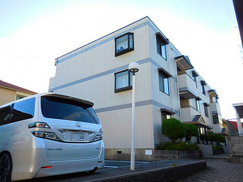 大阪府高槻市西冠３丁目 築33年 3階建