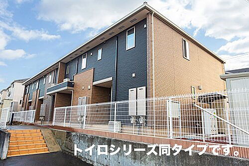 レジデンス・サツキＩ 2階建