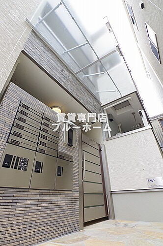 大阪府堺市北区黒土町  3階建