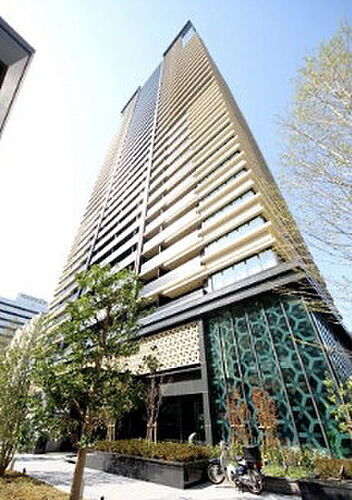 大阪府大阪市中央区南本町１丁目 賃貸マンション